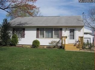 1455 Union St, Barberton, OH 44203