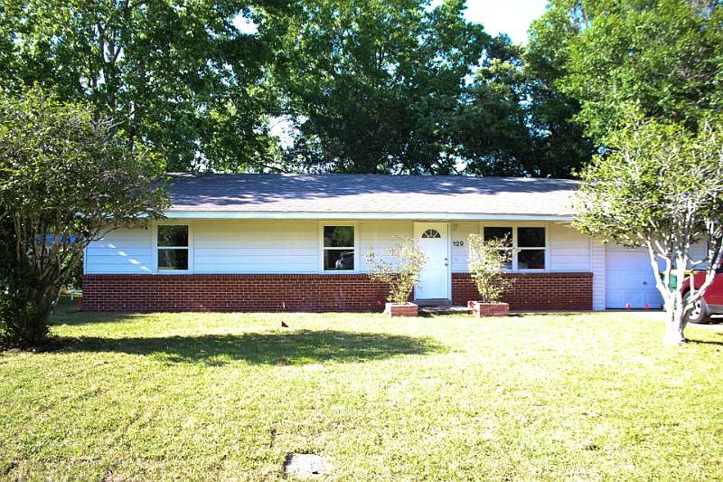 1st image of 129 Rainbow Dr NW