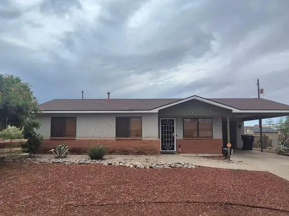 804 1/2 Azelia St, Alamogordo, NM 88310