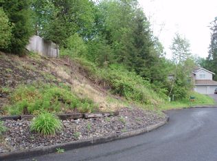 225 W Saint James Pl, Longview, WA