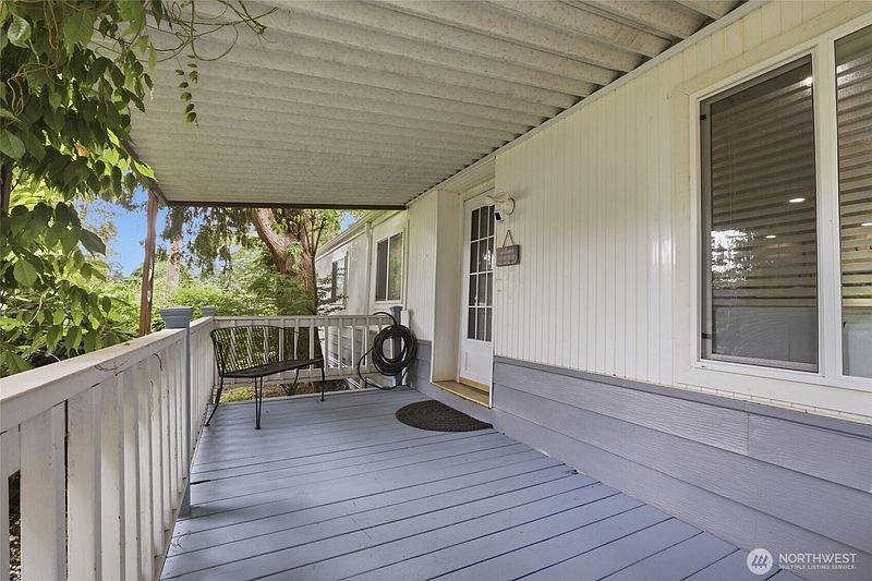 3rd image of 3105 M Street SE #23