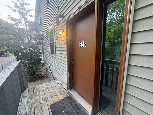 258 Fairmont Ave Photo 1