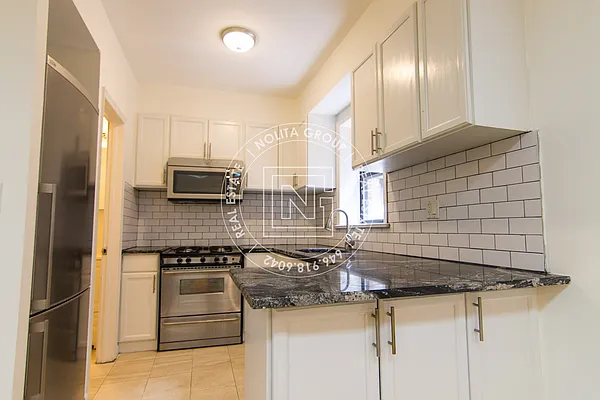 Rented by Nolita Group | media 11