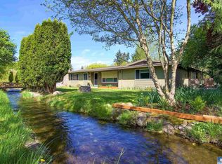 235 Dungeness Mdws, Sequim, WA 98382