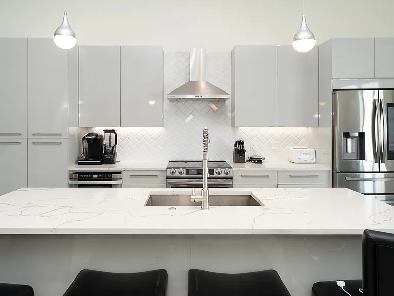 1721 Lear St — Photo 11