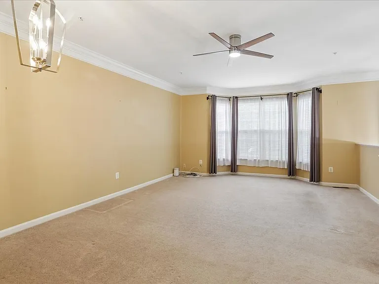 2943 Saint Helen Cir — Photo 7