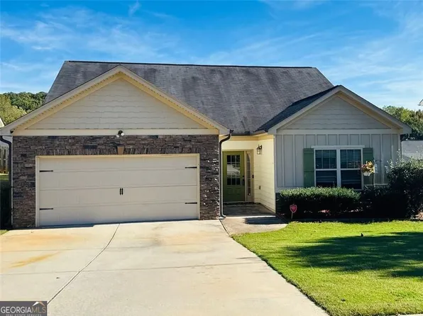 239 Summergate Ln, Villa Rica, GA 30180