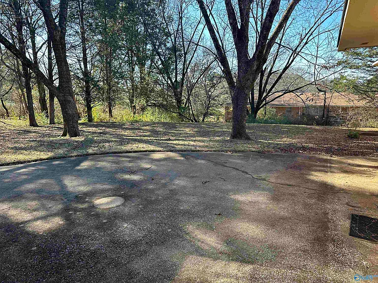 102 Jones Valley Dr SE — Photo 21