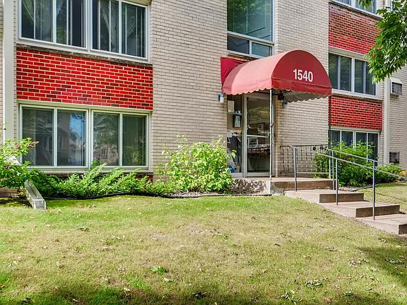 4th image of 1540 Ashland Ave APT 19