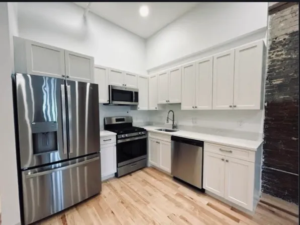 70-72 Northampton St #205, Boston, MA 02118
