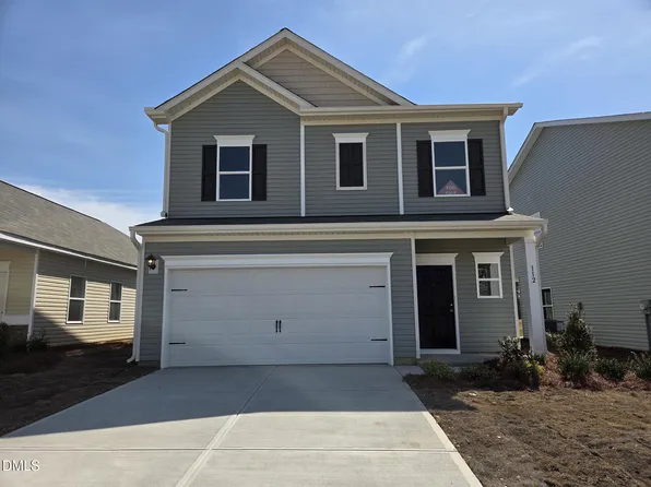 112 Oyster Tabby Dr, Lillington, NC 27546