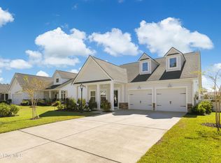 8940 Smithfield Dr NW, Calabash, NC 28467