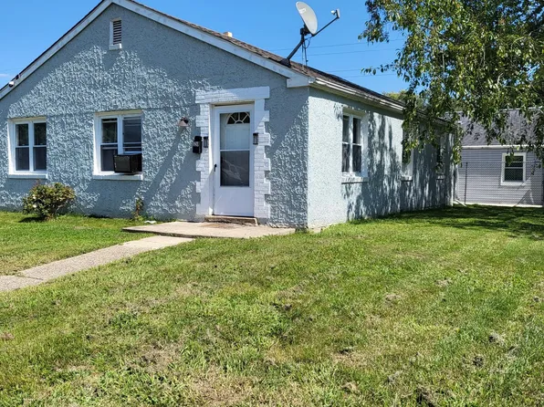 320 Elwood Pl, New Castle, DE 19720