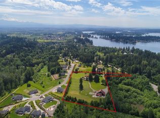 1425 210th Ave E, Lake Tapps, WA 98391