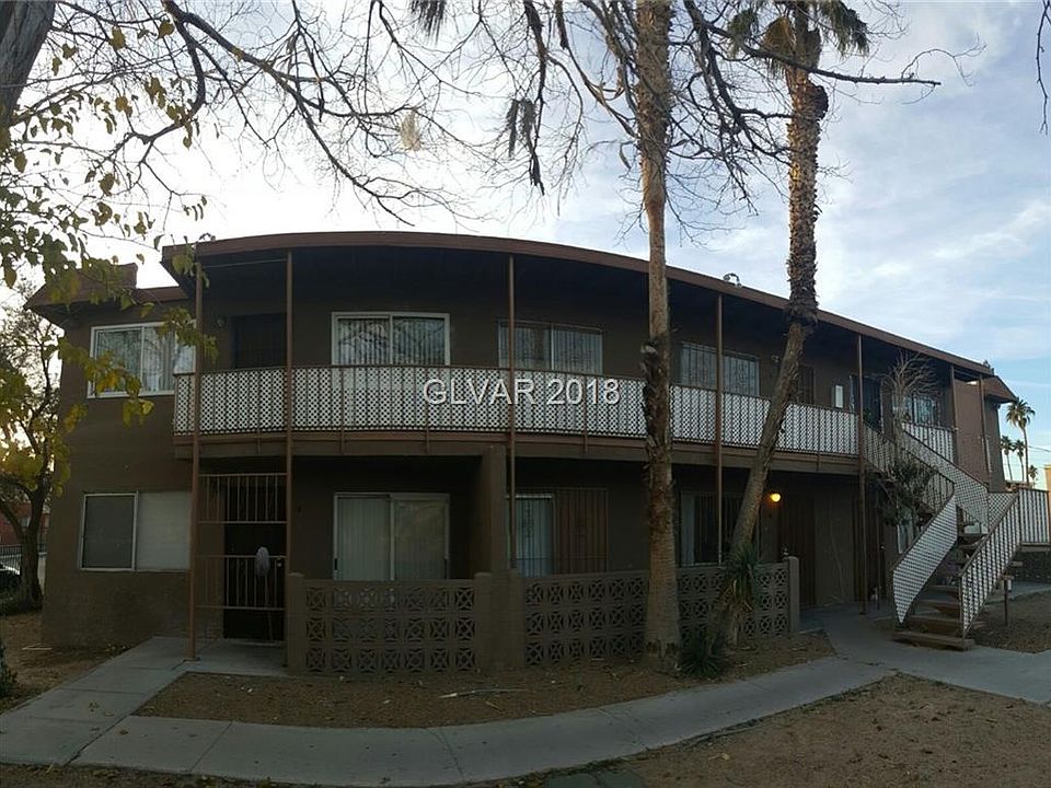 1st image of 538 McKellar Cir APT D