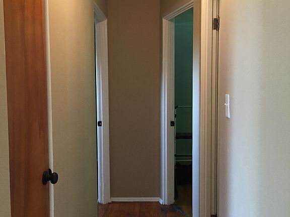 2nd image of 3210 Mayflower Dr