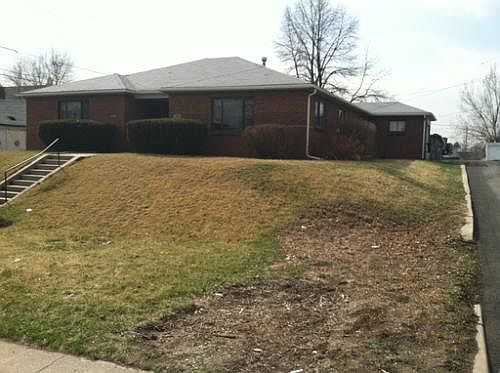 1st image of 3124 W 19th Ave