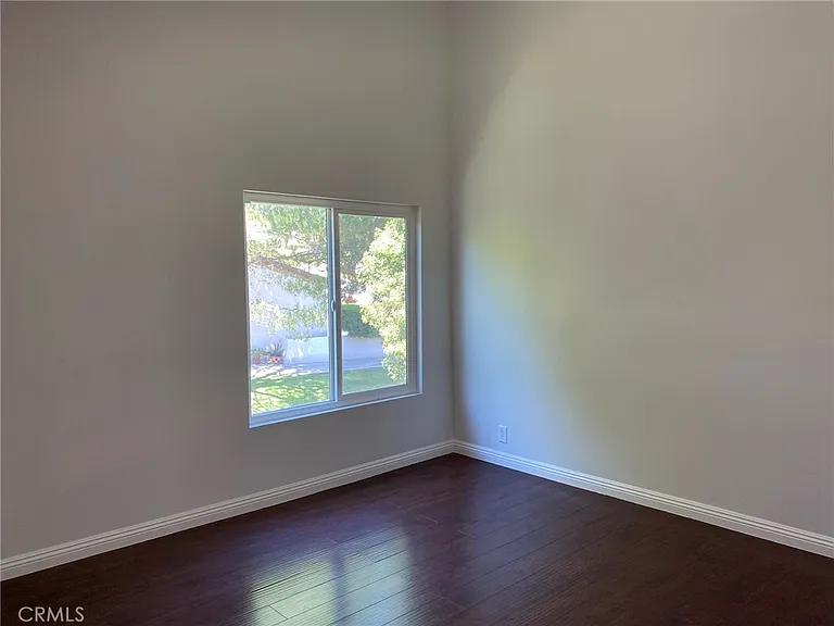 21 Seaview Dr S — Photo 17