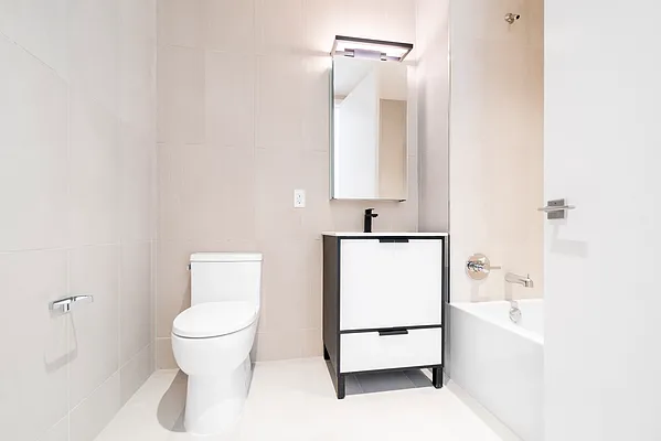 Rented by Key City Capital Inc | media 6