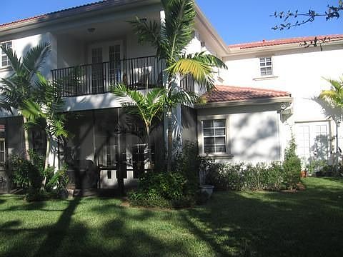 Preserve backyard/ Large lot