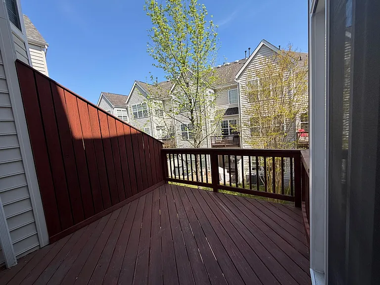 233 Galewood Dr — Photo 8