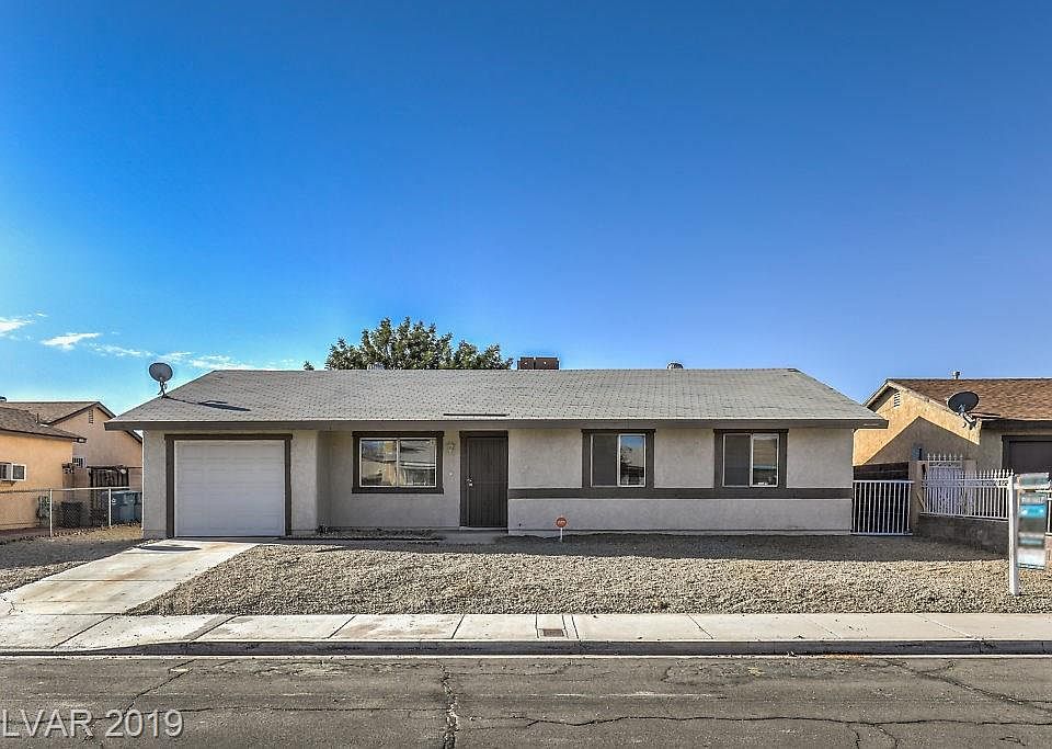 1st image of 3681 Lakeshore Ln