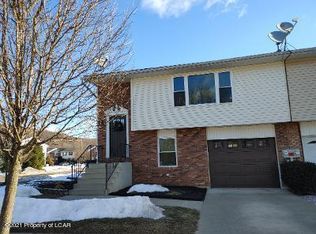 701 Daffodil Ct, Exeter, PA 18643