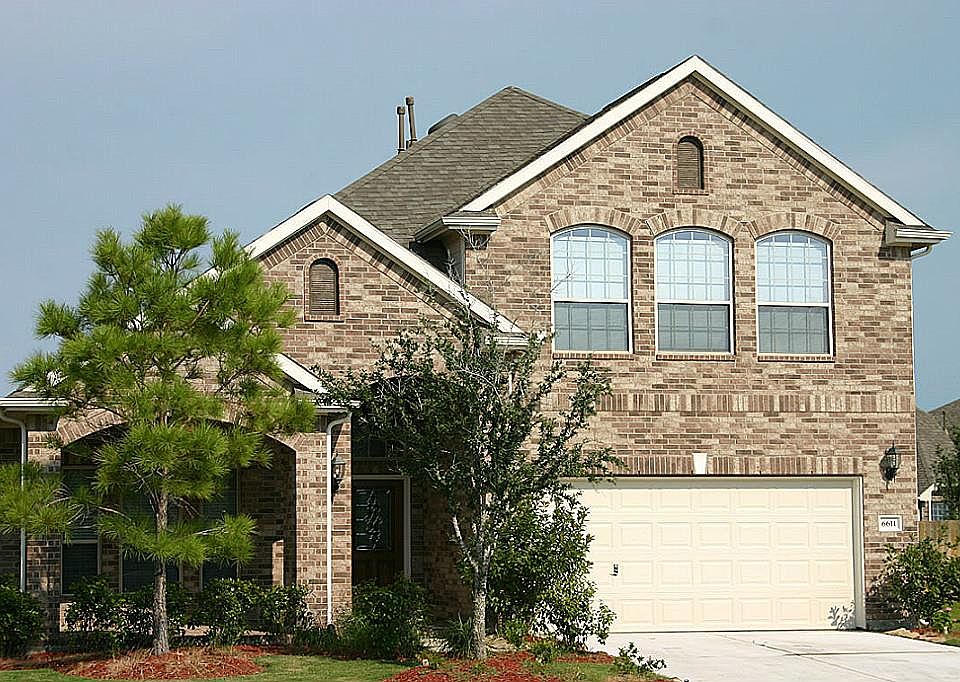 1st image of 6611 Rosemary Knoll Ln