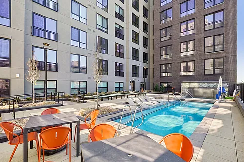 Oso Apartments Photo 1