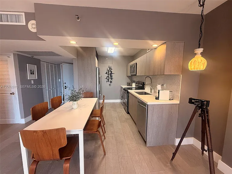 100 Lincoln Rd #314-B — Photo 4