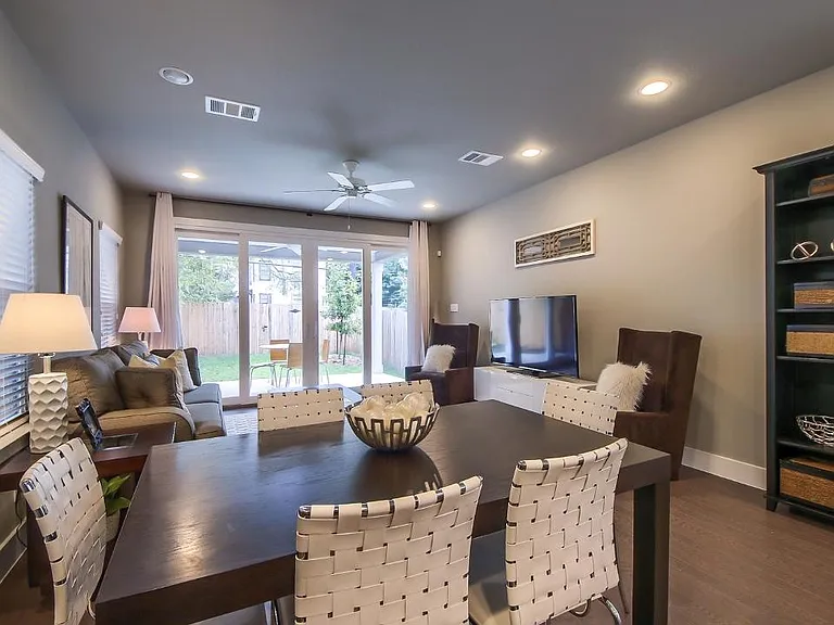 232 Claremont Ave — Photo 10