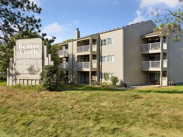 1215 Ferndale St N #A12, Maplewood, MN 55119