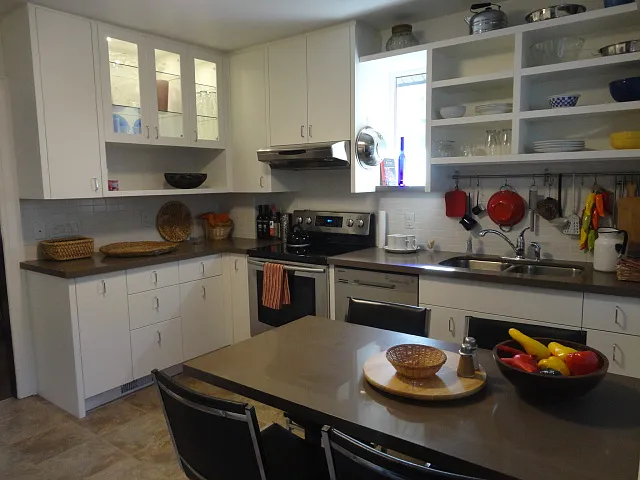 20 Wolcott Ave — Photo 11