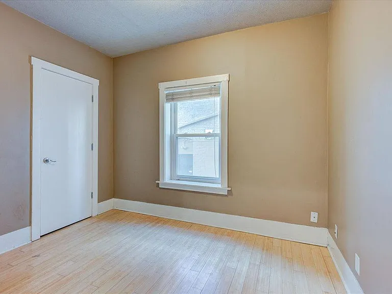 213 S 26th Ave #2 — Photo 6