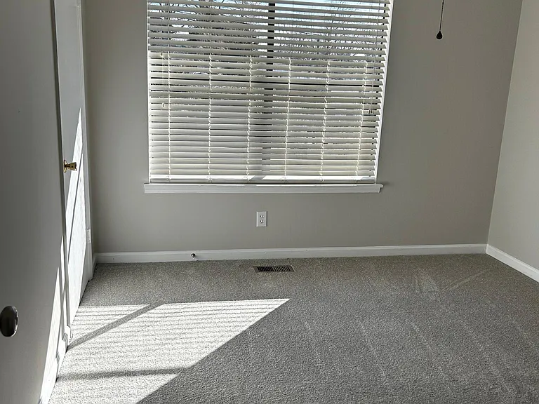Teaberry Cir — Photo 12