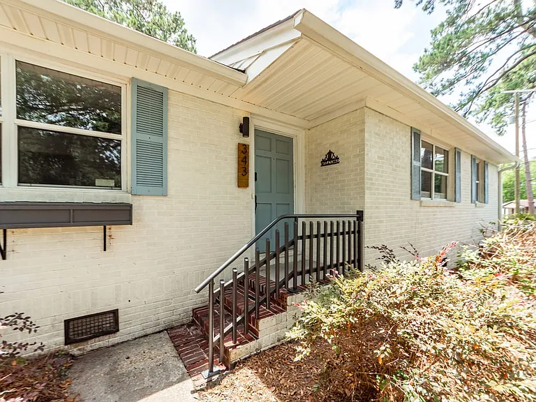 343 Cessna Ave — Photo 83