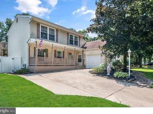 16 Old York Rd, Turnersville, NJ 08012