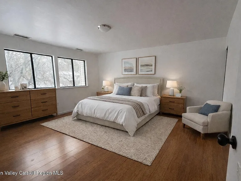 259 Village Ct — Photo 6