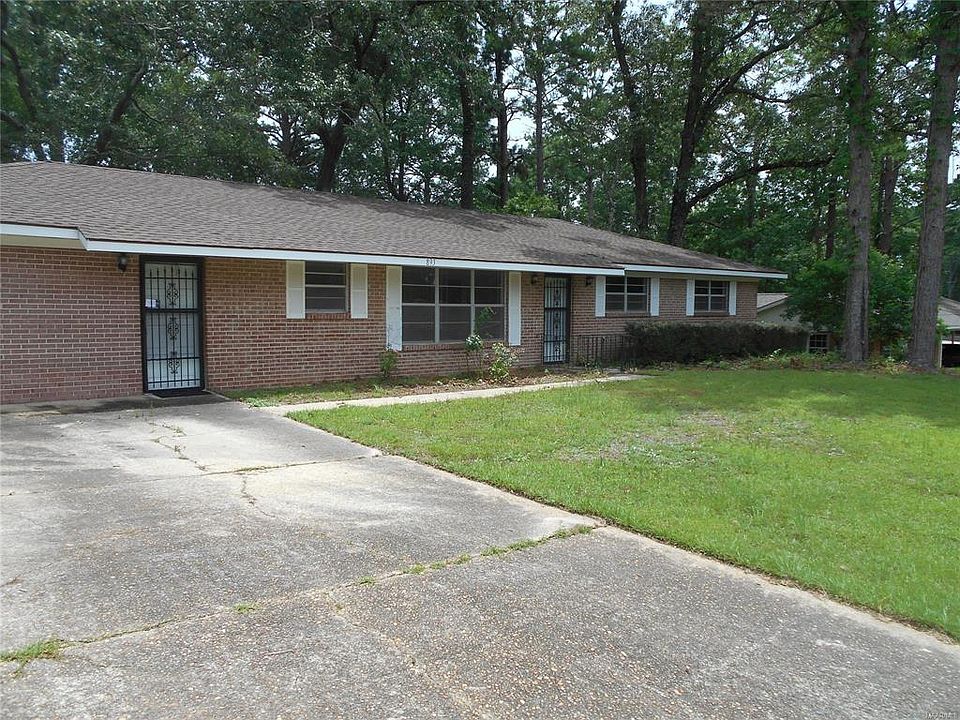 893 Camilla Ave, Ozark, AL 36360 | Zillow