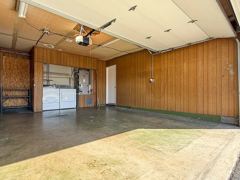 11983 Art St — Photo 28