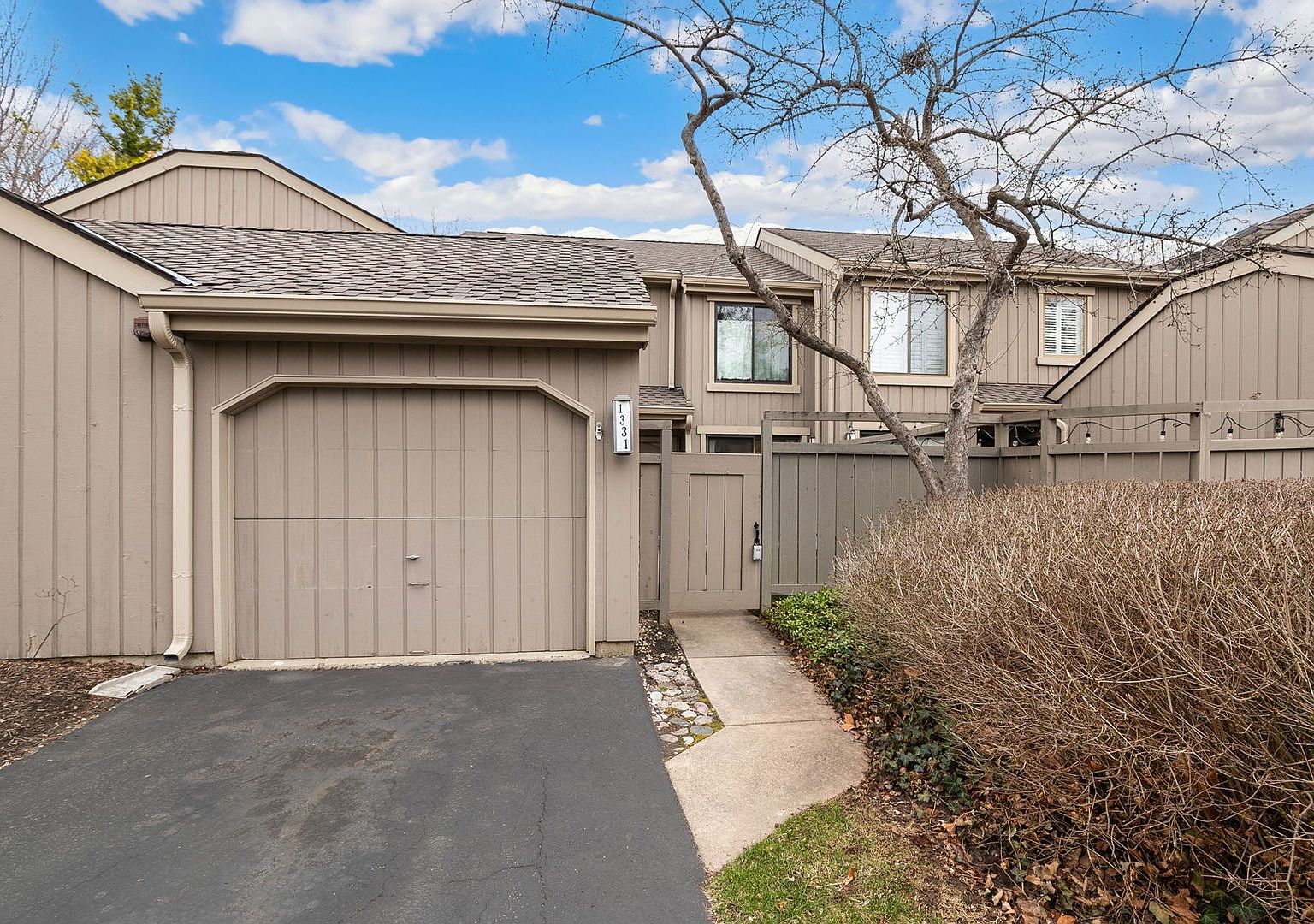 1331 Oak Hill Rd