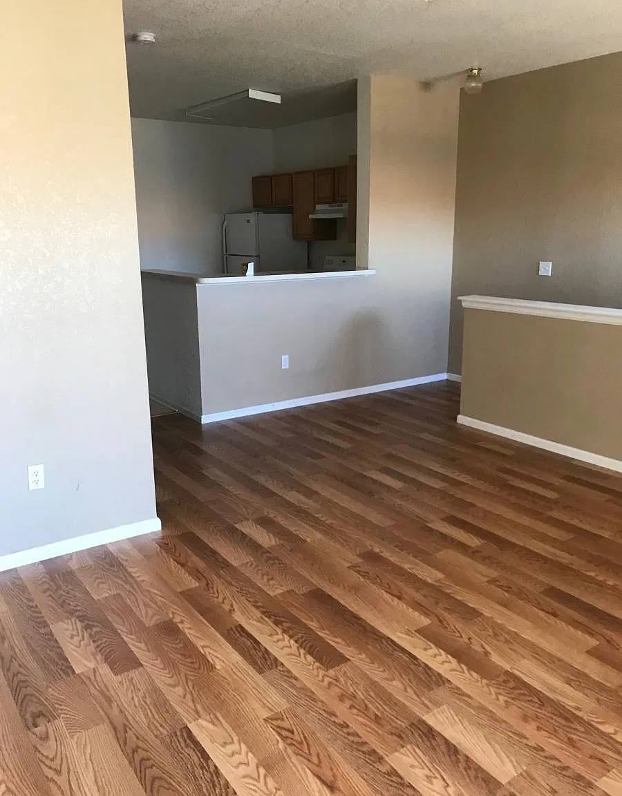 1 bed, 818 sqft, $1,295 — Photo 4
