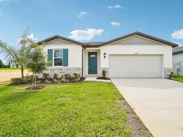 12574 Hourglass Way, Dade City, FL 33525