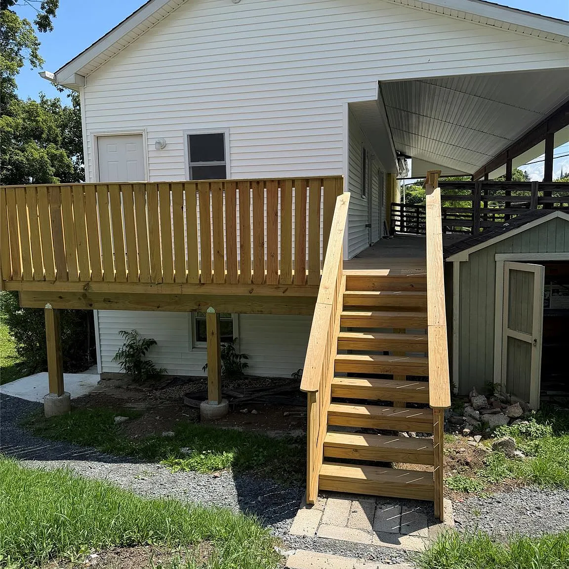 2 bed, 1.0 bath, 950 sqft, $2,100 — Photo 1