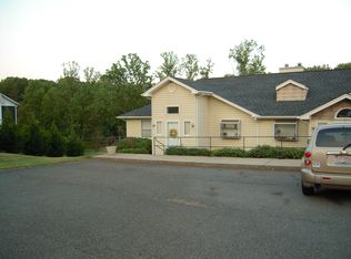 120 Greenbriar St UNIT 6, Mount Airy, NC 27030