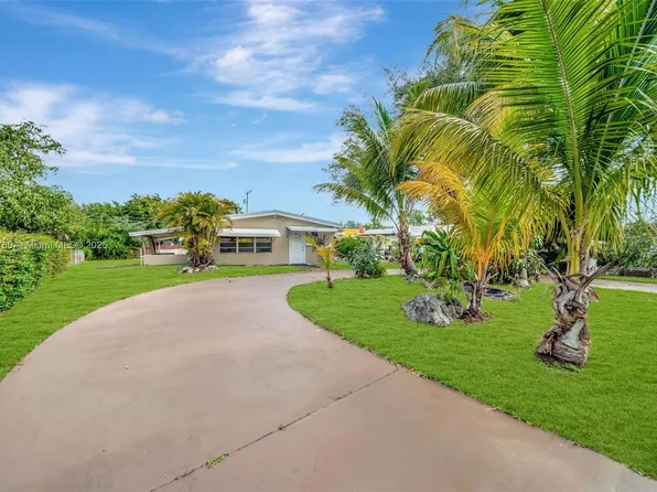 1677 NE 178th St, North Miami Beach, FL 33162