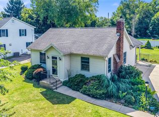 1372 Earhart Ave, Akron, OH 44320