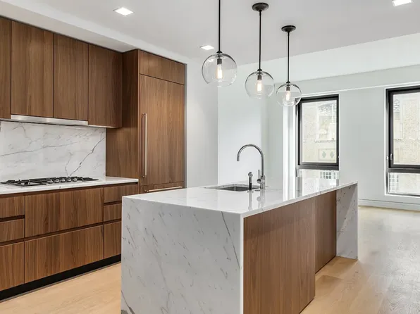 242 Broome Street image 1 of 9