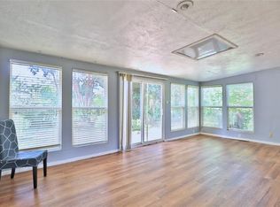 3210 Cloverdale St, Houston, TX 77025