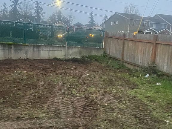 3rd image of 7901 160th Street E